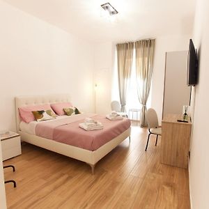 Napodano Apartments - Roma